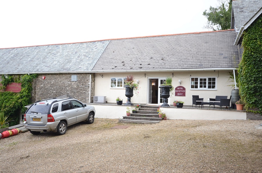 A Stunning Manor House, with 7 en-suite Letting rooms