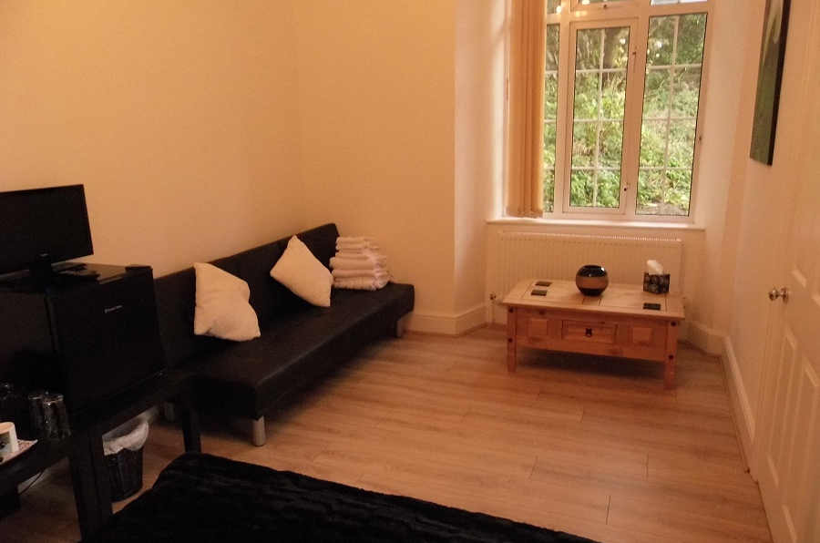 A Stunning Manor House, with 7 en-suite Letting rooms