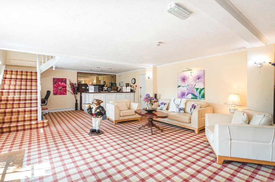 A Stunning Manor House, with 7 en-suite Letting rooms