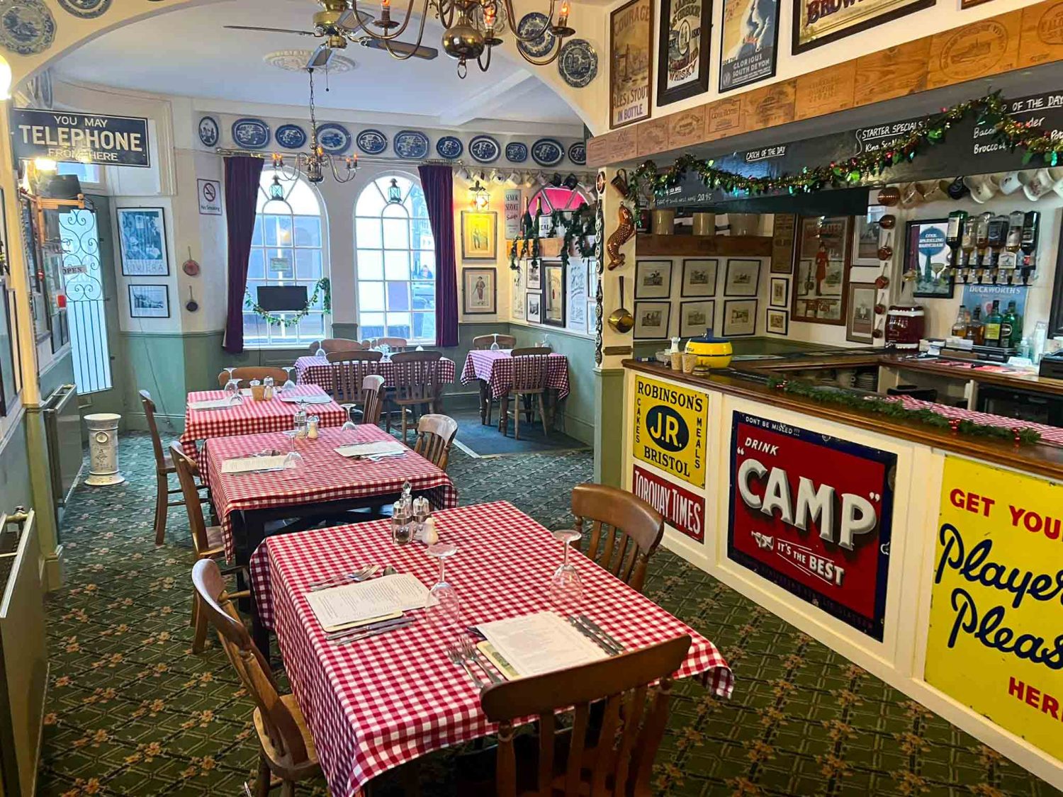 Restaurant for sale in Torquay, Devon - Fantastic Bistro & Takeaway for sale