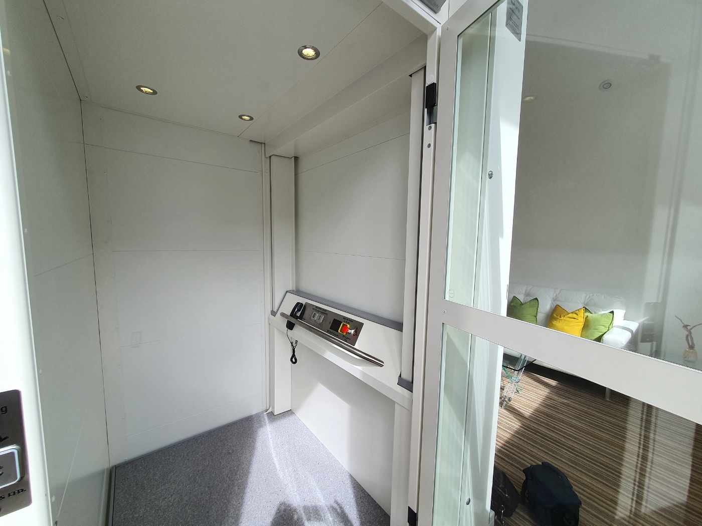A bespoke built 10 en-suite roomed hotel / Air BnB accommodation complex