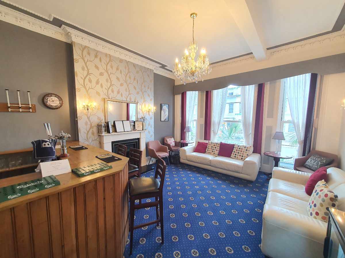 A Magnificent 12 Bedroom Guest House