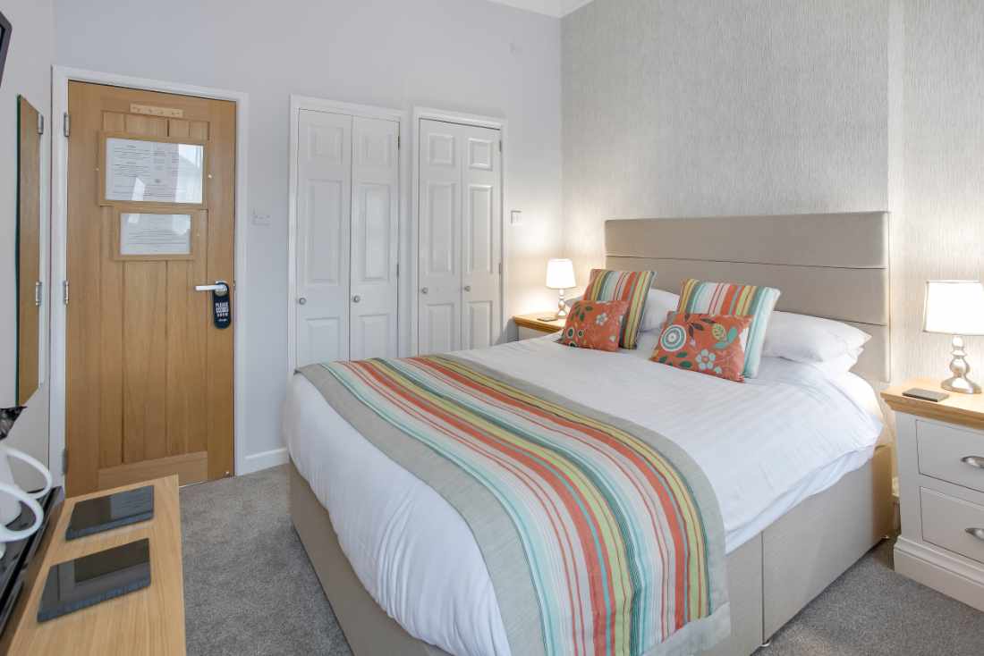 A Magnificent 12 Bedroom Guest House