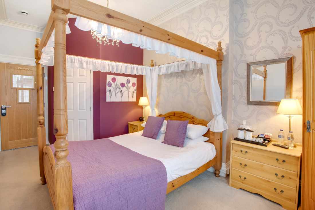 A Magnificent 12 Bedroom Guest House