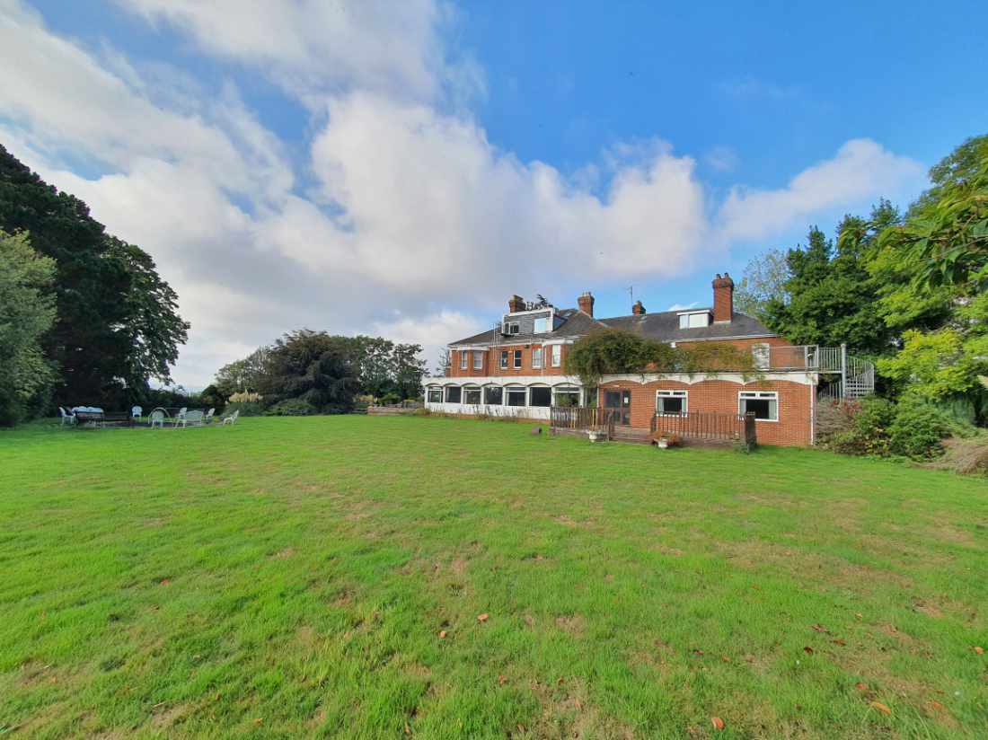 Hotel for sale in Exeter, Devon - A Prime 2.5-acre Exeter City Development Site
