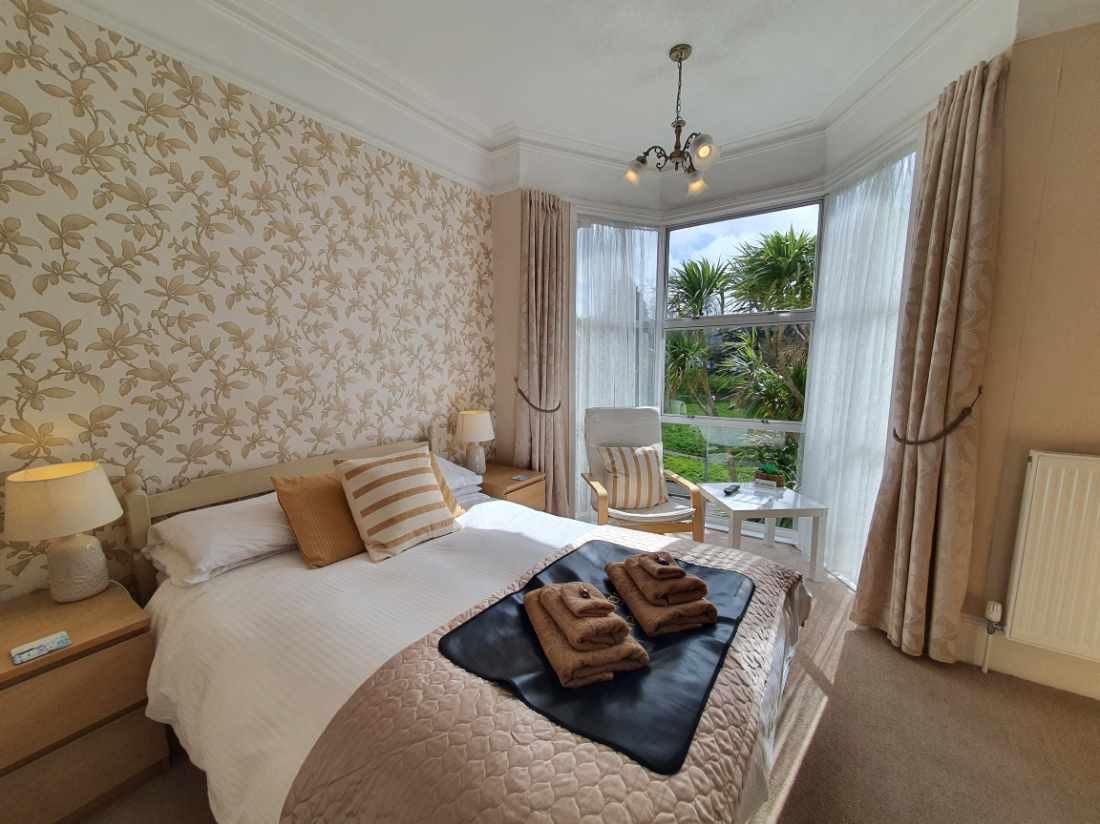 A Beautiful Victorian 8 bedroom Guest House