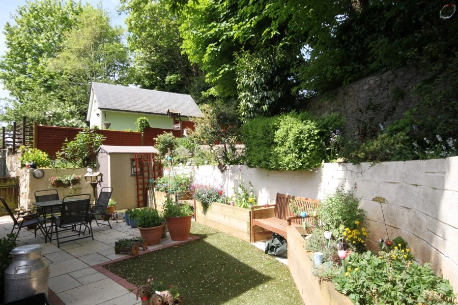 A Beautiful Victorian 8 bedroom Guest House