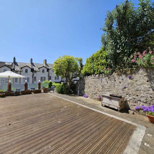 Hotel for sale in Torquay, Devon - A Beautifully presented, 10 en-suite bedroom Hotel