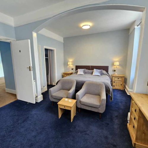 Hotel for sale in Torquay, Devon - A Beautifully presented, 10 en-suite bedroom Hotel