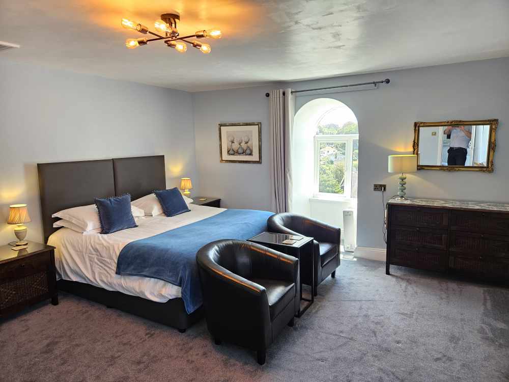 A Beautifully presented, 10 en-suite bedroom Hotel