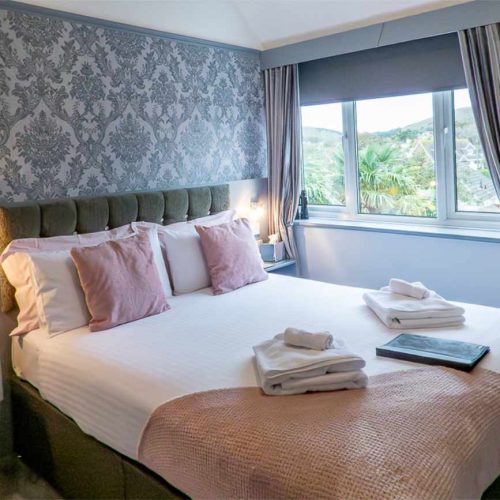 Hotel for sale in Swanage, Dorset - A beautifully presented detached guest house for sale