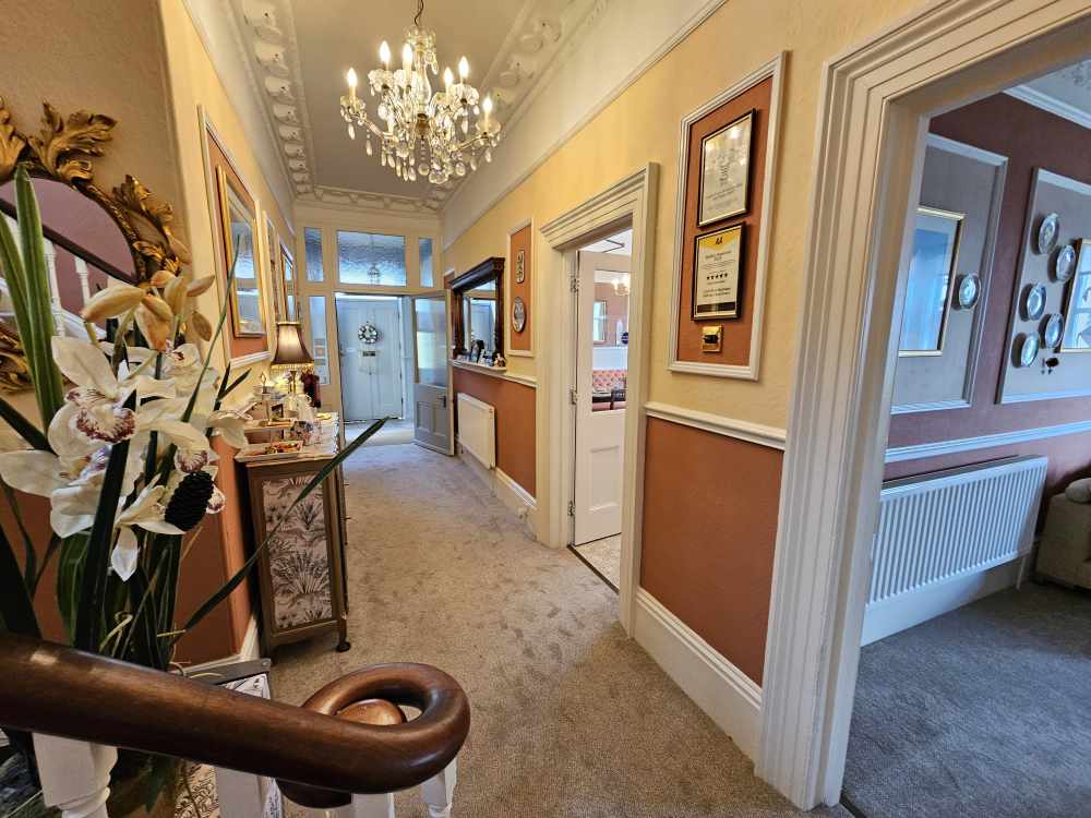 A Luxurious 7 Bedroom Guest House for sale