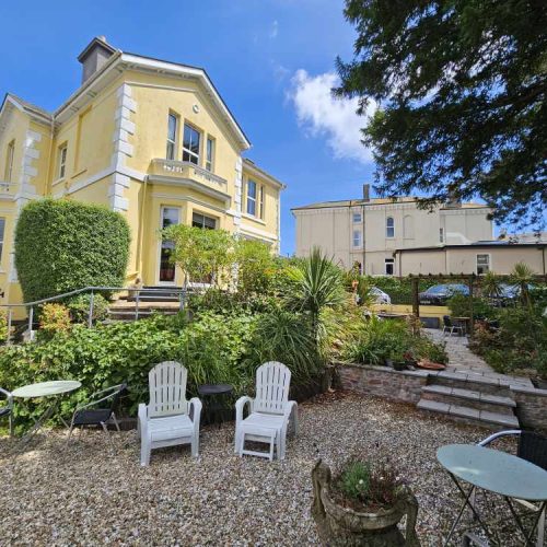 Hotel for sale in Torquay, Devon - A Luxurious 7 Bedroom Guest House for sale