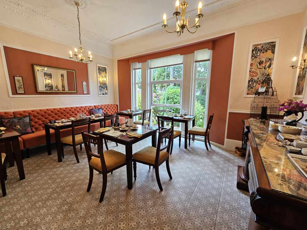 A Luxurious 7 Bedroom Guest House for sale