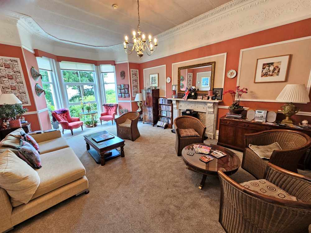 A Luxurious 7 Bedroom Guest House for sale