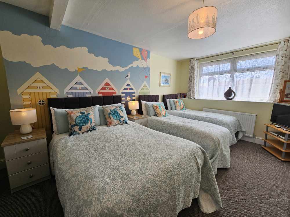A Delightful, 8 Bedroom Guest House For Sale