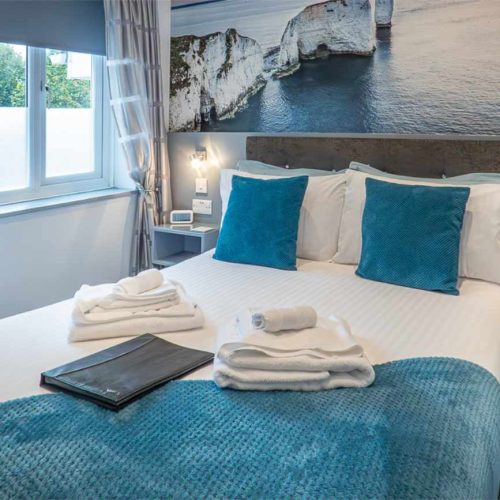 Hotel for sale in Swanage, Dorset - A beautifully presented detached guest house for sale