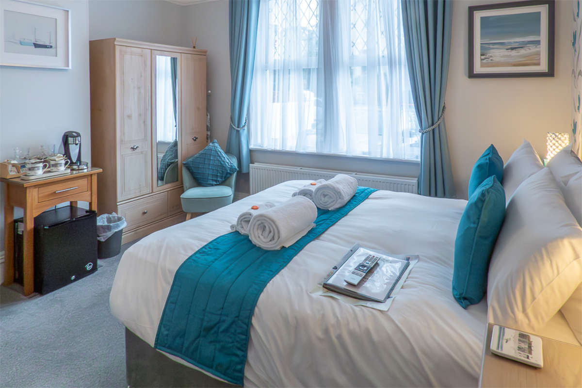 Hotel for sale in Torquay, Devon - A Beautiful 5-star Victorian Boutique Guesthouse for sale