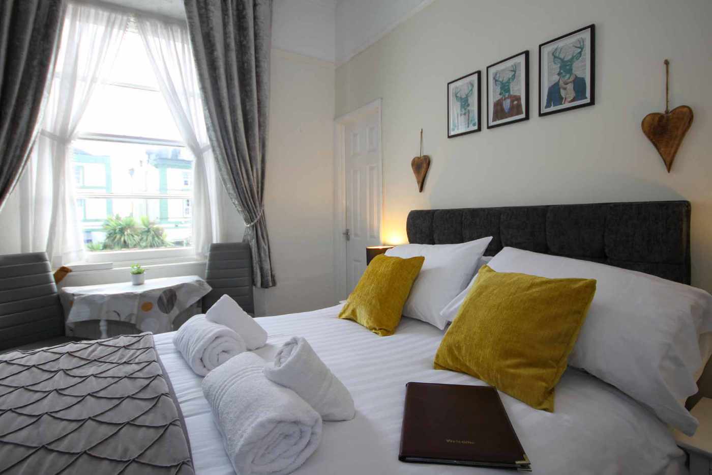 Hotel for sale in Torquay, Devon - A Wonderfully Located 6 Bedroom Guest House For Sale