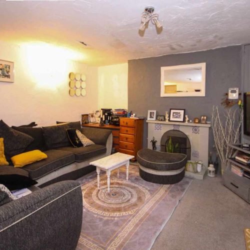 Hotel for sale in Torquay, Devon - A Wonderfully Located 6 Bedroom Guest House For Sale