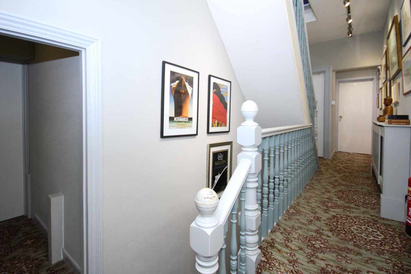 Hotel for sale in Brixham, Devon - A Beautifully Presented 8-bedroom Guest House
