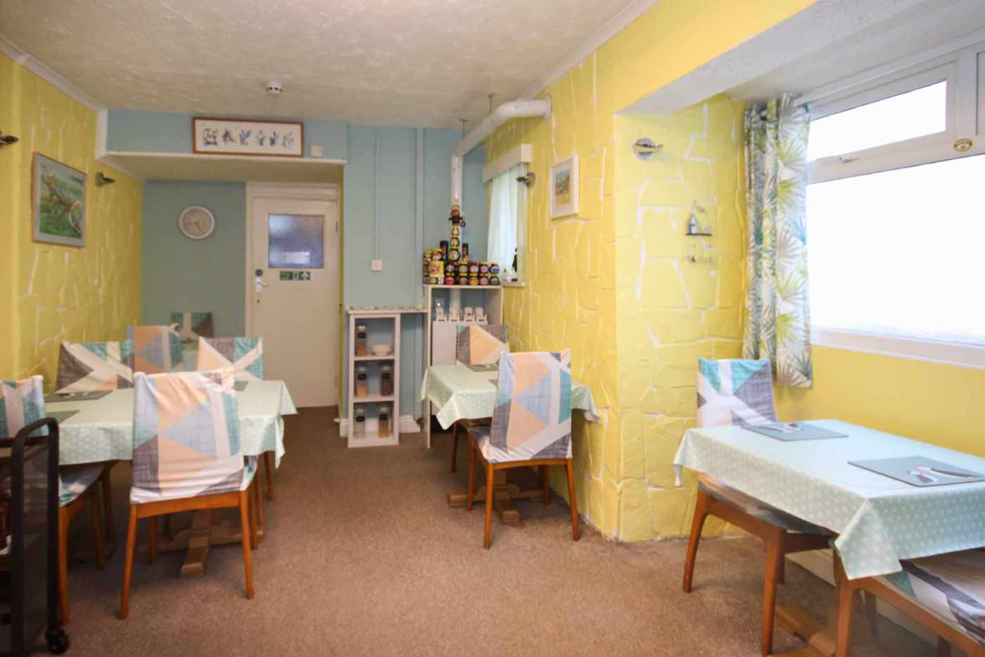 An Ideally Located, 7 Bedroom Guest House For Sale