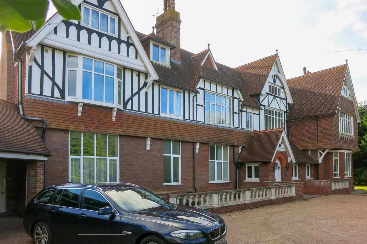 Hotel for sale in Exeter, Devon - A beautiful & successful, period-styled 14-bedroom hotel