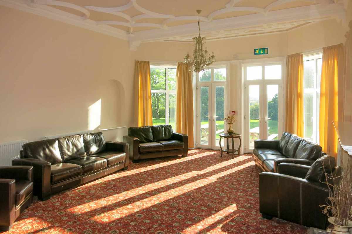 Hotel for sale in Exeter, Devon - A beautiful & successful, period-styled 14-bedroom hotel