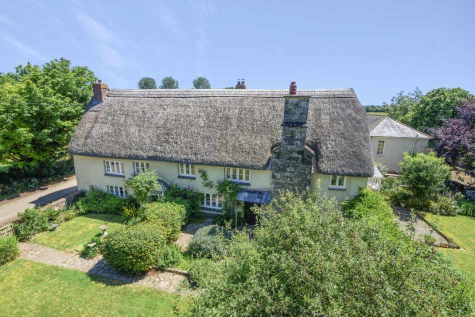 A Charming Farmhouse, With 3 Delightful Cottages For Sale