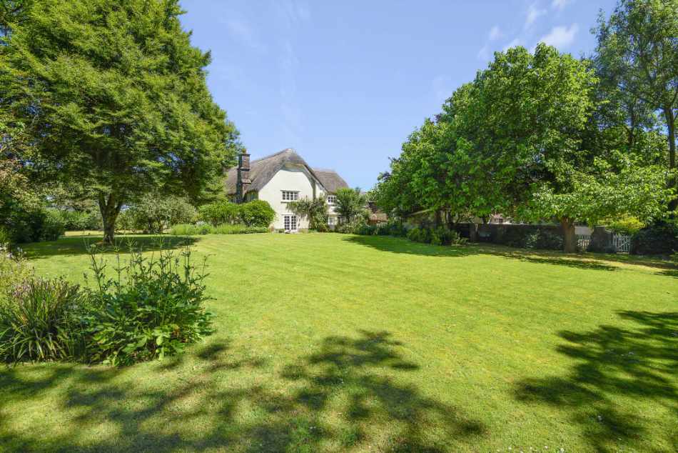 A Charming Farmhouse, With 3 Delightful Cottages For Sale