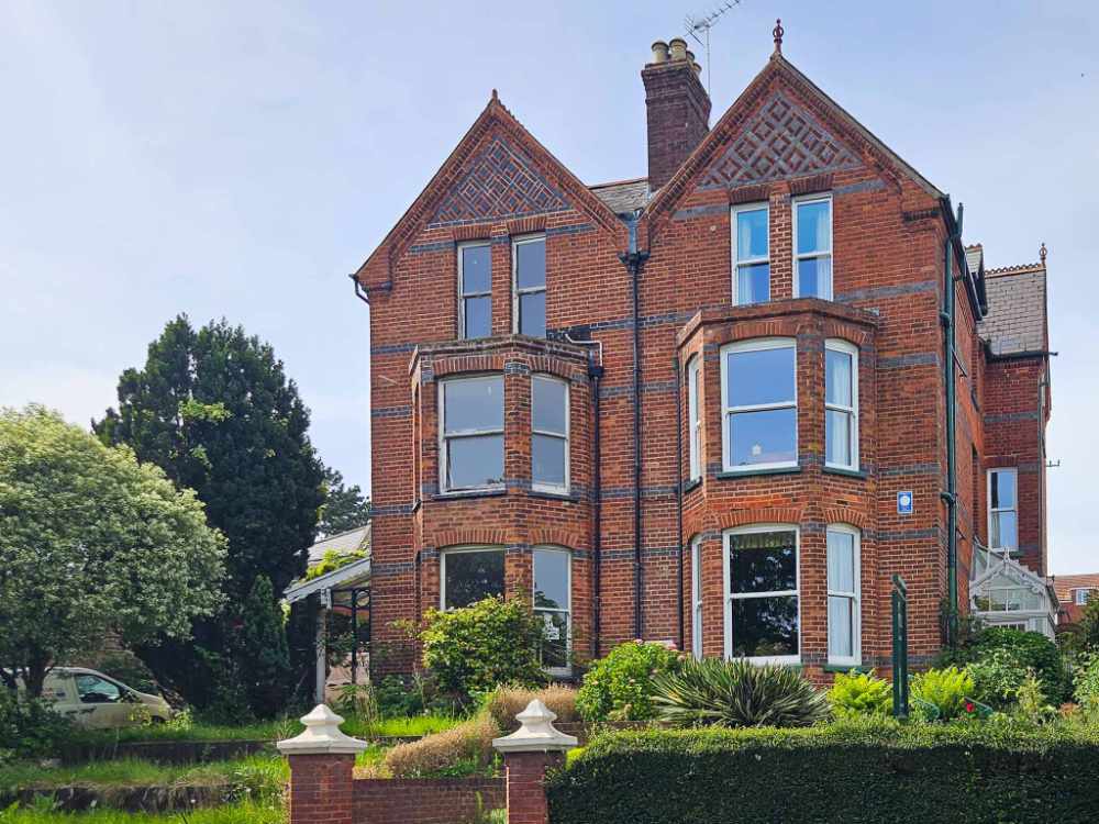 Commercial property for sale in Exeter, Devon - A Beautifully Presented 8 Letting Room Guesthouse