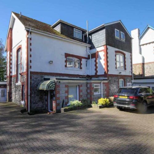 Hotel for sale in Torquay, Devon - A Wonderful Victorian 11-bedroom En-suite Guesthouse