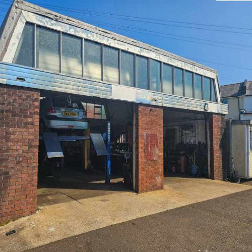 Cafe for sale in Preston, Devon - Commercial Workshop Garage/Development Site