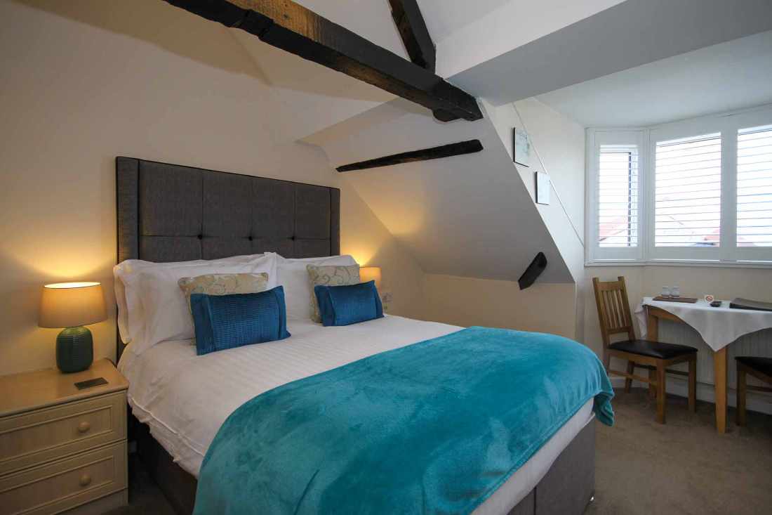 A Beautiful, Well-Appointed Guest House In a Stunning Location
