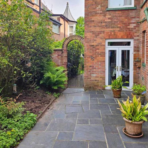 Commercial property for sale in Exeter, Devon - A Beautifully Presented 8 Letting Room Guesthouse