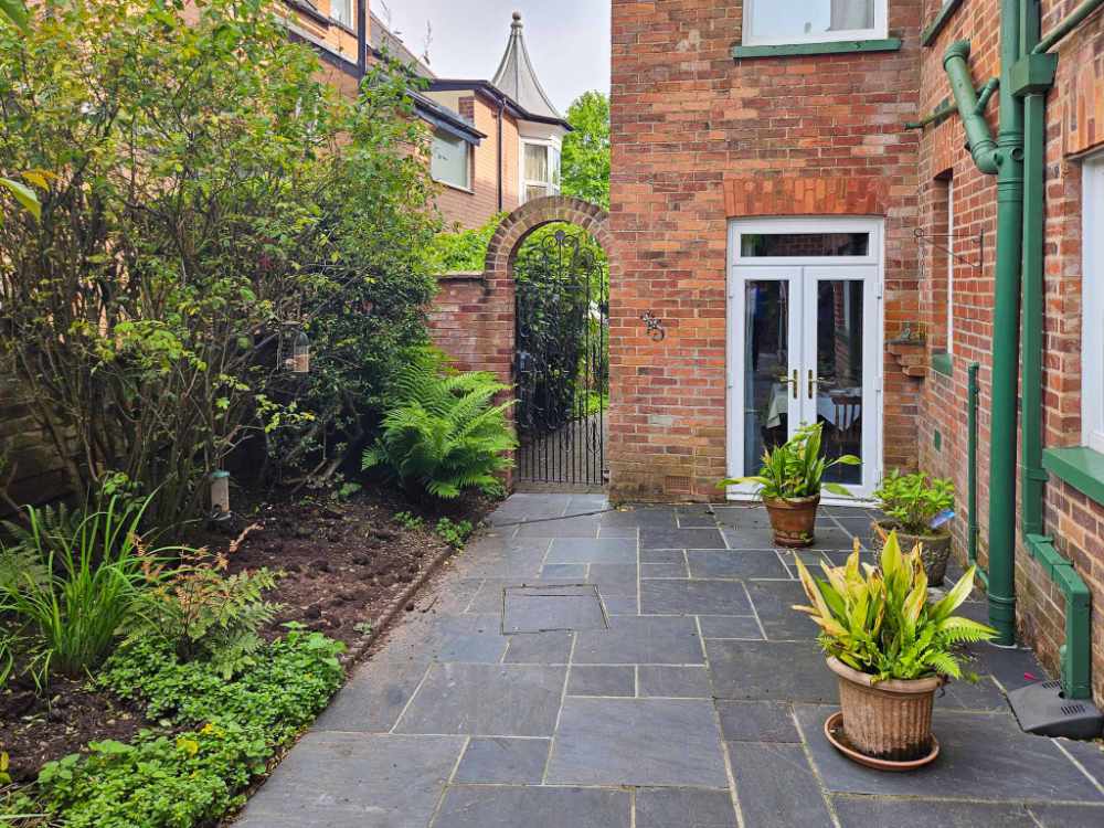Commercial property for sale in Exeter, Devon - A Beautifully Presented 8 Letting Room Guesthouse