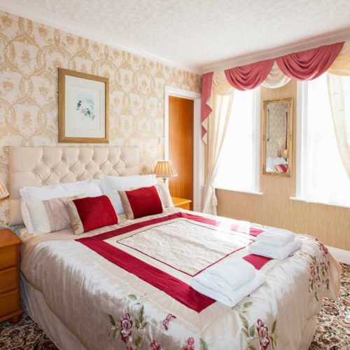 Hotel for sale in Torquay, Devon - An Elegant Victorian Guest House with 18 Bedrooms