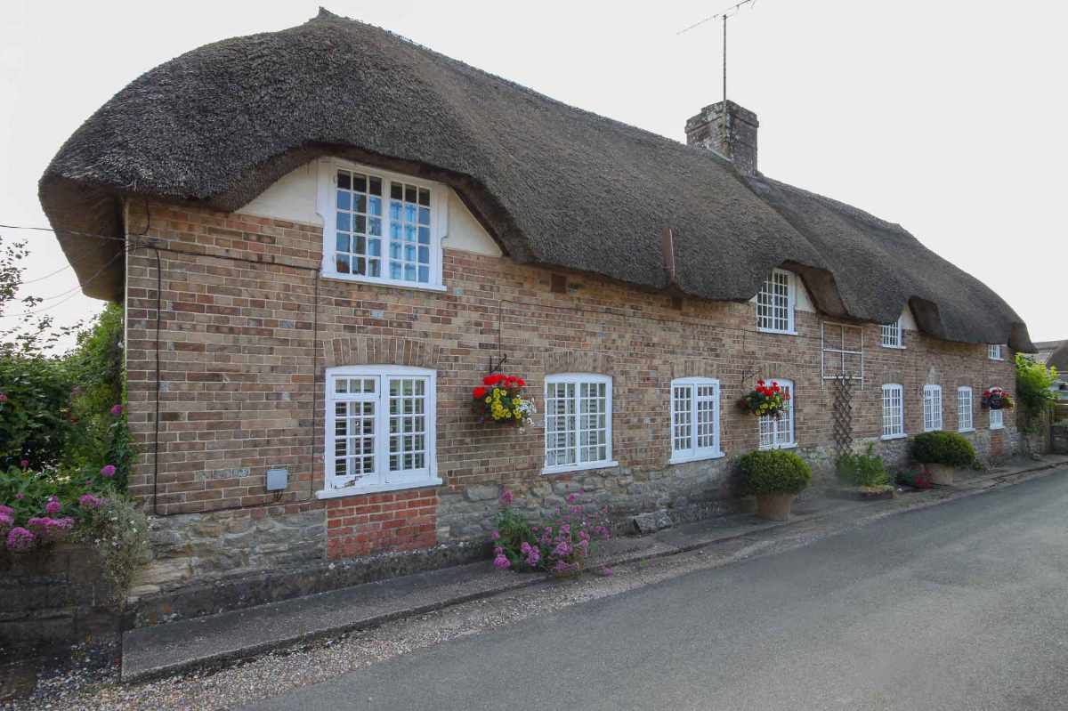 Hotel for sale in Dorchester, Dorset - A Beautifully Presented 8-9 Bedroom, Boutique Guest House