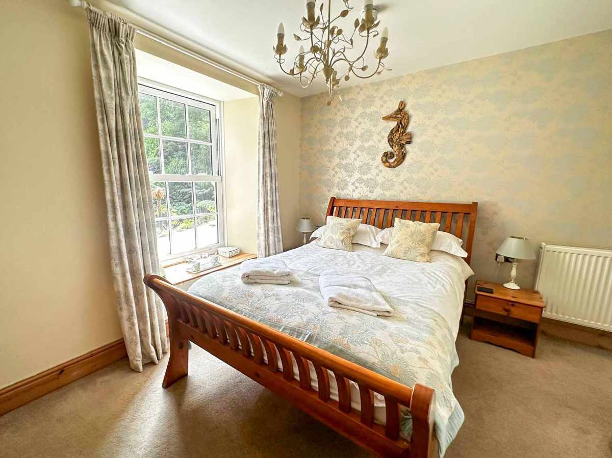 A Highly Unique High-End Hotel, Featuring 16 En-Suite Bedrooms