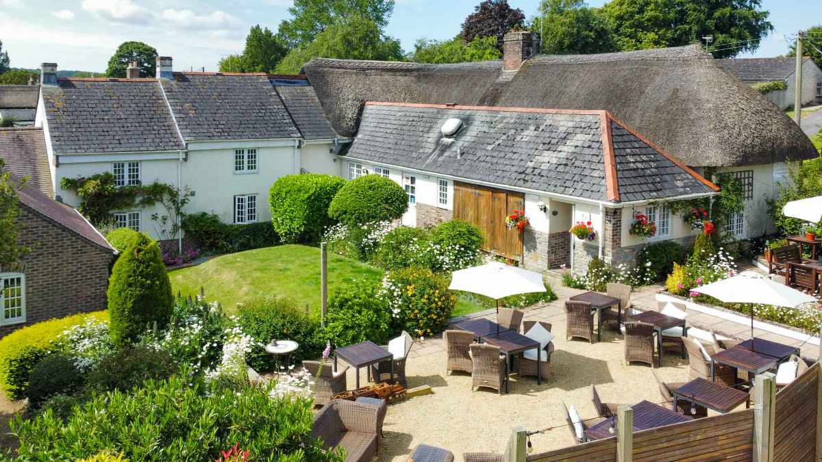 Hotel for sale in Dorchester, Dorset - A Beautifully Presented 8-9 Bedroom, Boutique Guest House