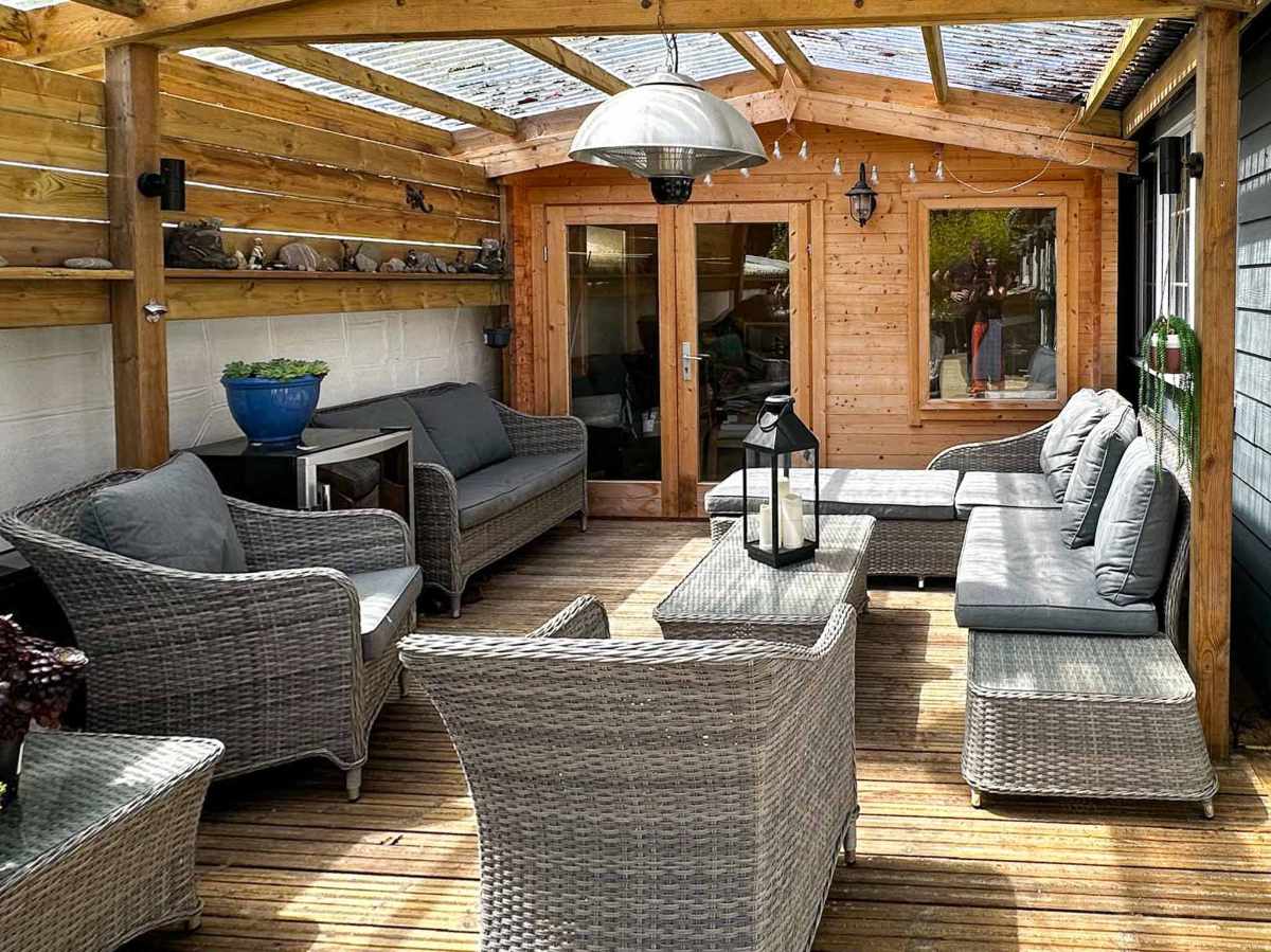 A Highly Unique High-End Hotel, Featuring 16 En-Suite Bedrooms
