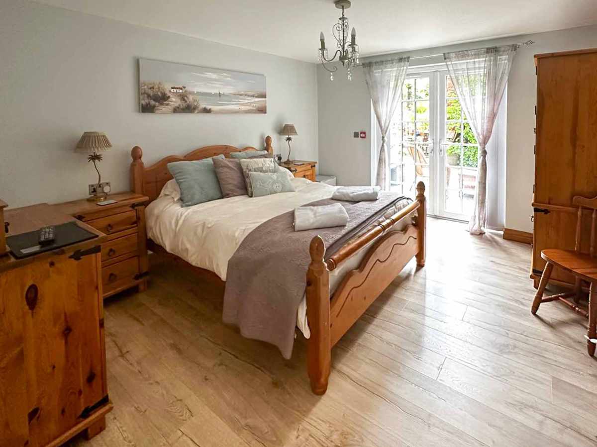 A Highly Unique High-End Hotel, Featuring 16 En-Suite Bedrooms