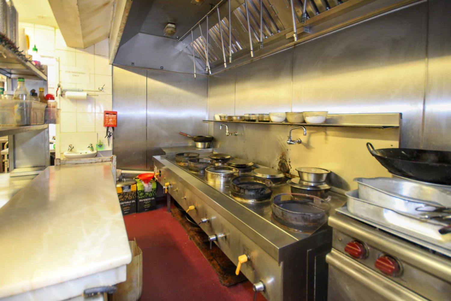 Restaurant for sale in Torquay, Devon - A Fabulous Restaurant Offering Authentic Chinese Cuisine