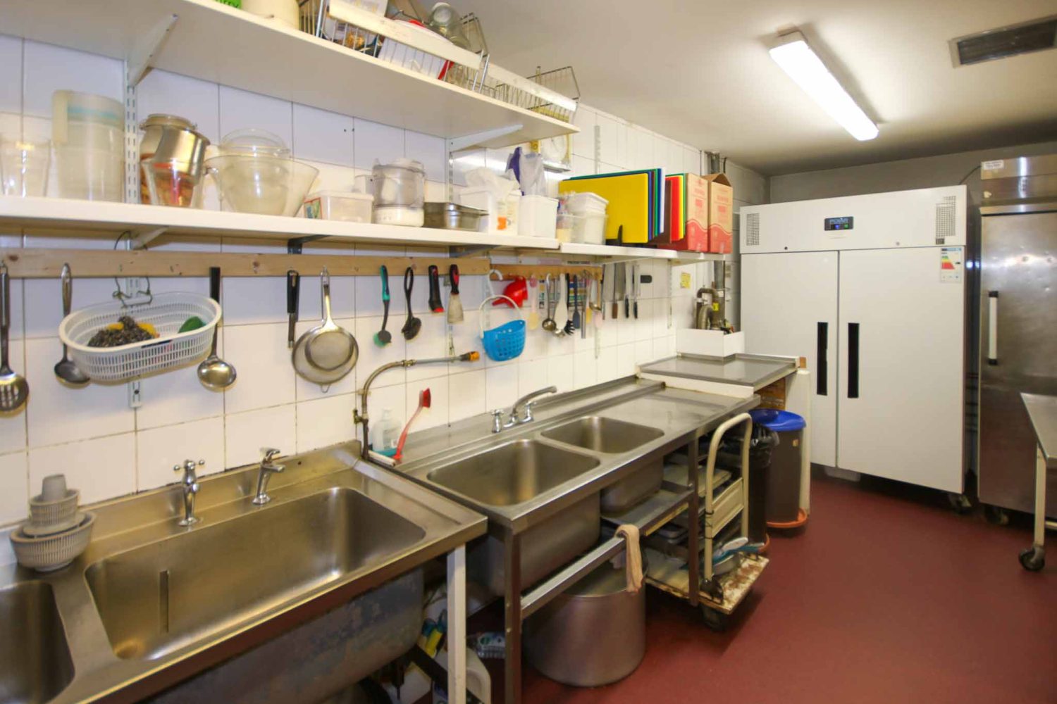 Restaurant for sale in Torquay, Devon - A Fabulous Restaurant Offering Authentic Chinese Cuisine