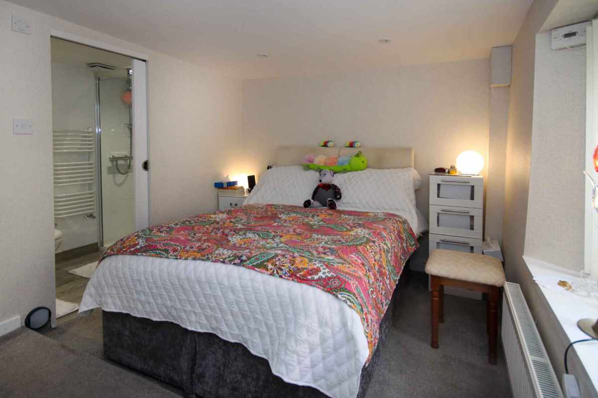 A Beautifully Presented 7 en-suite Guest House
