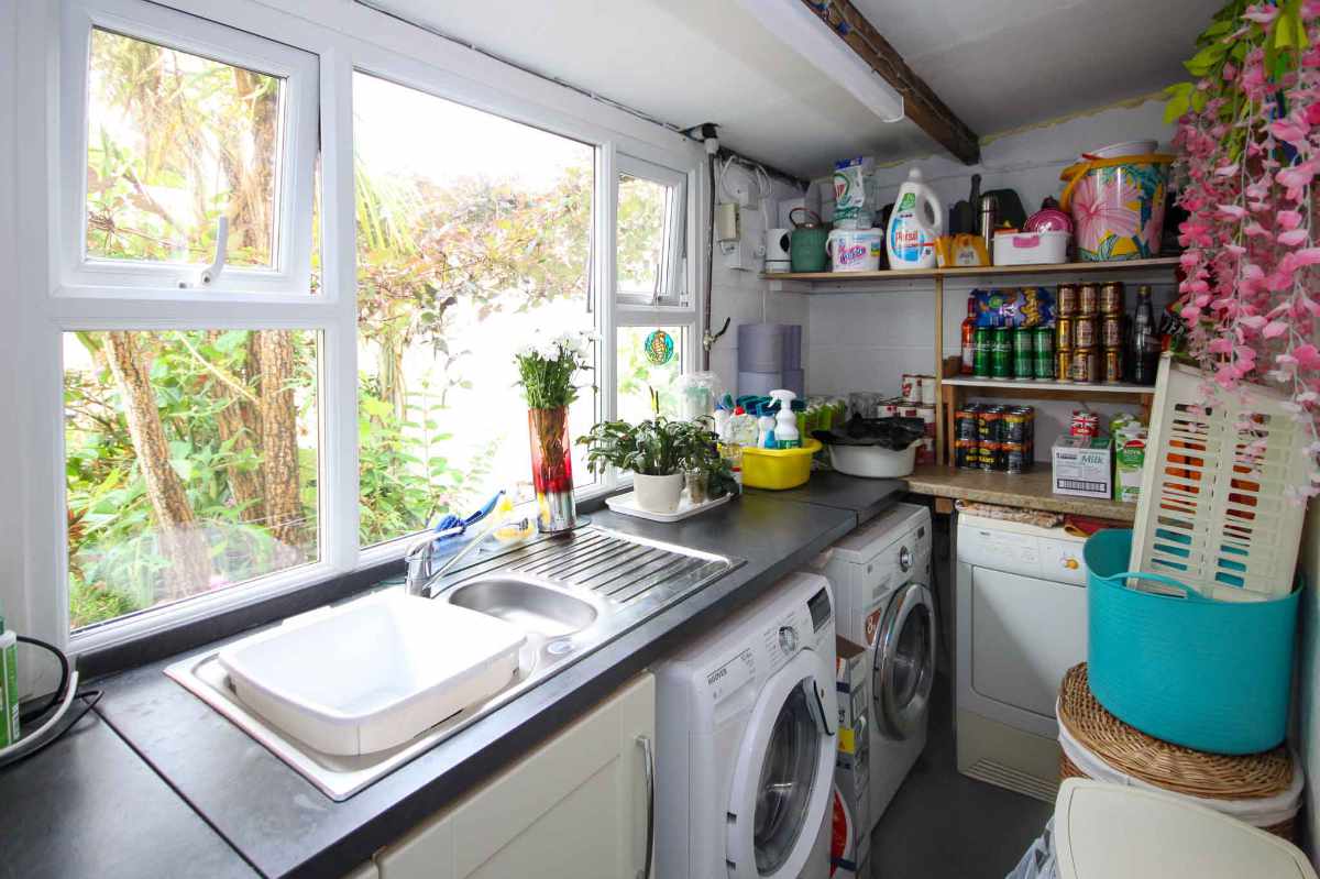 A Beautifully Presented 7 en-suite Guest House