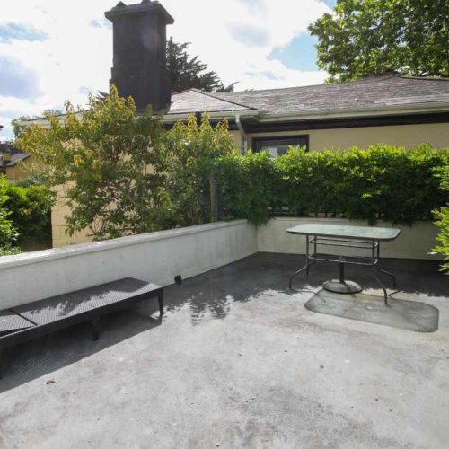 Hotel for sale in Torquay, Devon - A fantastic, well-presented 8 En-Suite Bedroom Guesthouse For Sale