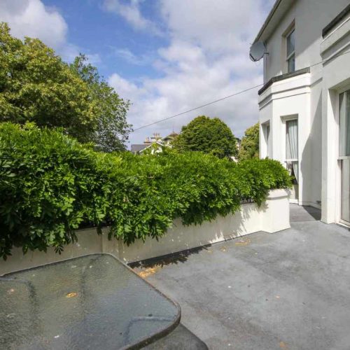 Hotel for sale in Torquay, Devon - A fantastic, well-presented 8 En-Suite Bedroom Guesthouse For Sale