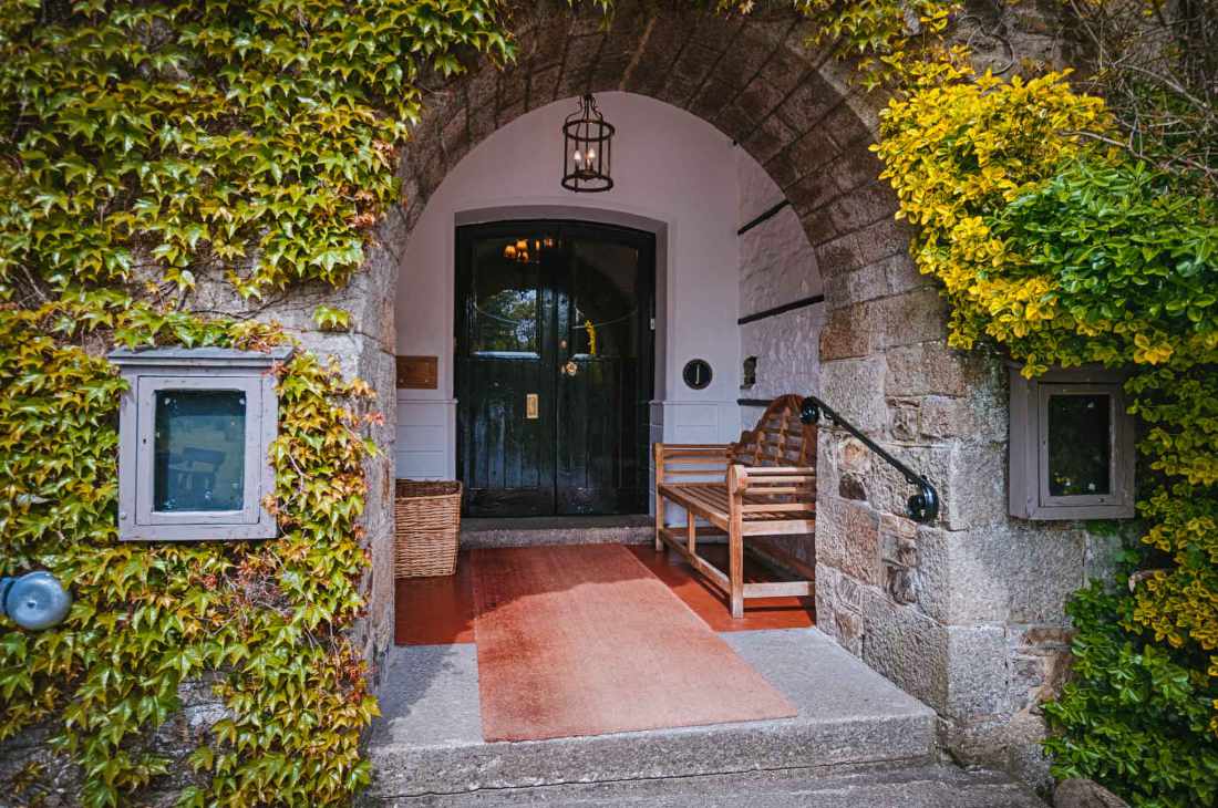 Commercial property for sale in Bovey Tracey, Devon - A Fantastic Former Country House Hotel