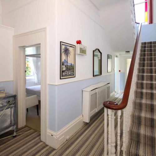 Hotel for sale in Torquay, Devon - A fantastic, well-presented 8 En-Suite Bedroom Guesthouse For Sale